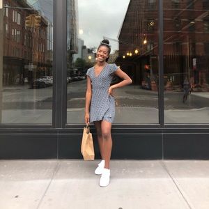 Meet your Posher, Alesha